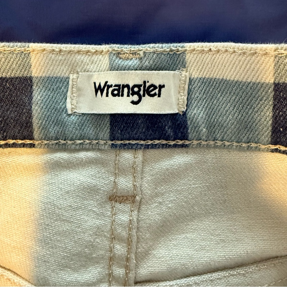 Wrangler Wrock 672 Gingham Cropped Jeans, Size 29, Great Condition! - Picture 15 of 15